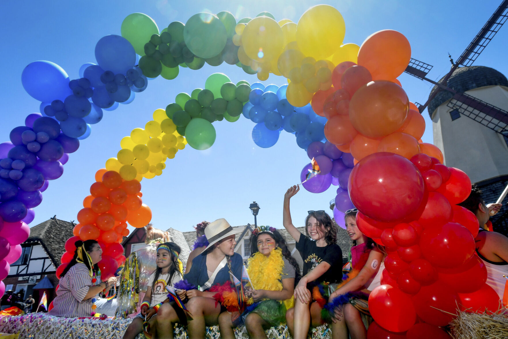 062522 SYV Pride Parade 01.JPG